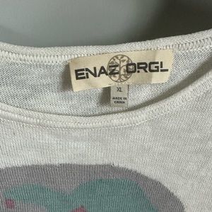 Off white skull light weight sweater/shirt size XL from boutique